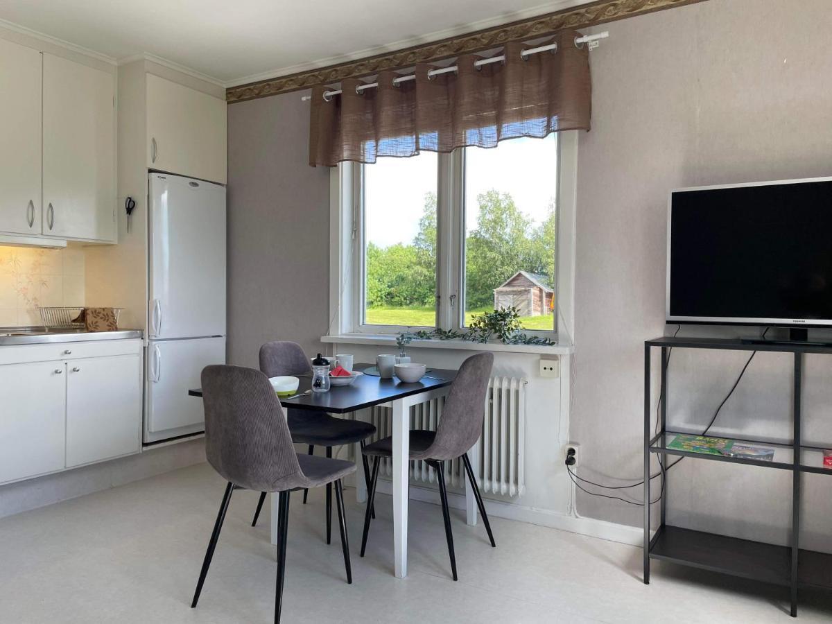 Fin Laegenhet I Centrala Oviken, Mellan Fjaell&Stad Exterior foto